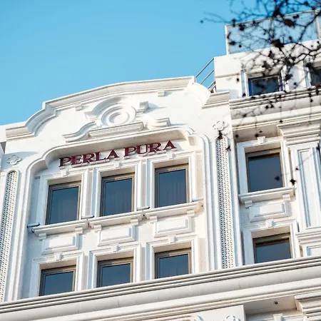 ホテル Perla Pura イズミル