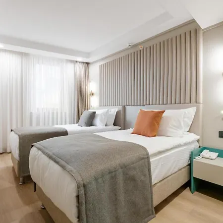 Hotell Perla Pura *