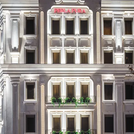Perla Pura Hotel *