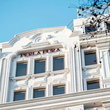 Perla Pura Hotell